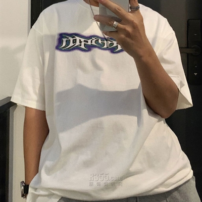 市场上装-T恤-微潮T恤