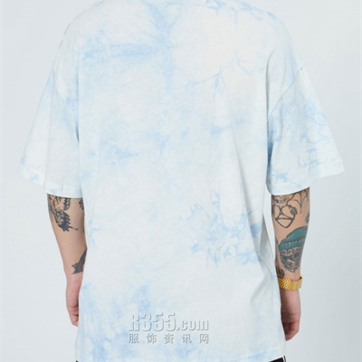 市场上装-T恤-微潮T恤