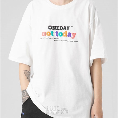 市场上装-T恤-休闲T恤