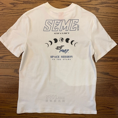 市场上装-T恤-休闲T恤