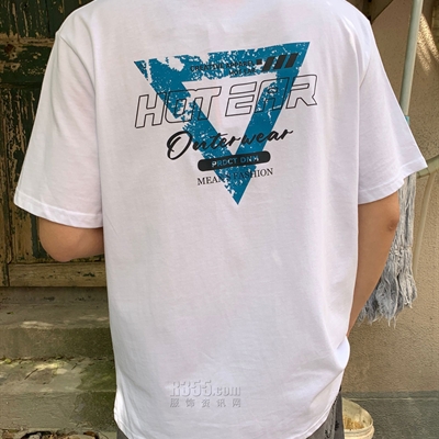 市场上装-T恤-休闲T恤