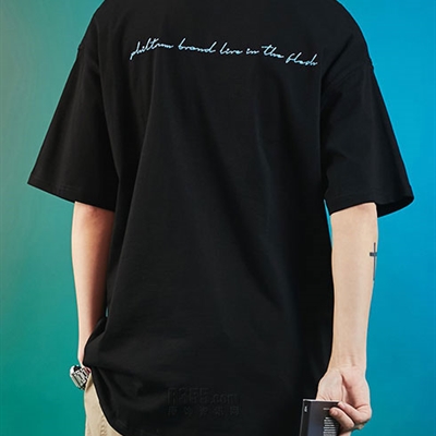 市场上装-T恤-休闲T恤