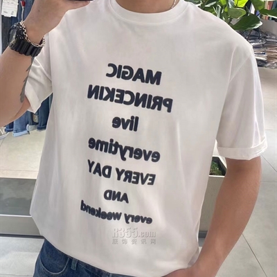 市场上装-T恤-休闲T恤