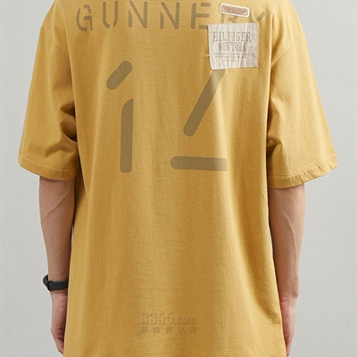 市场上装-T恤-休闲T恤