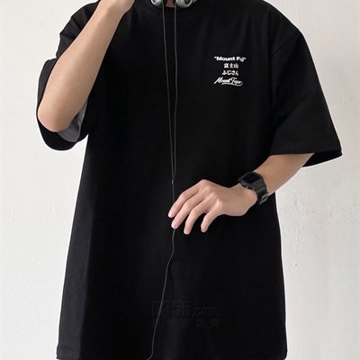 市场上装-T恤-休闲T恤