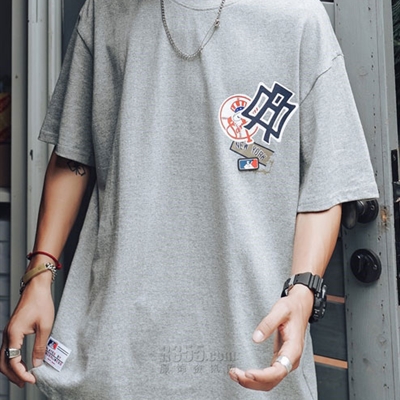 市场上装-T恤-休闲T恤