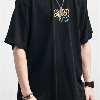 市场上装-T恤-休闲T恤