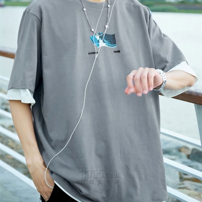 市场上装-T恤-休闲T恤