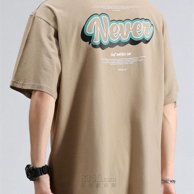 市场上装-T恤-休闲T恤