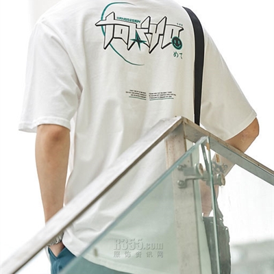 市场上装-T恤-休闲T恤