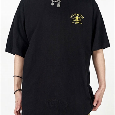 市场上装-T恤-休闲T恤