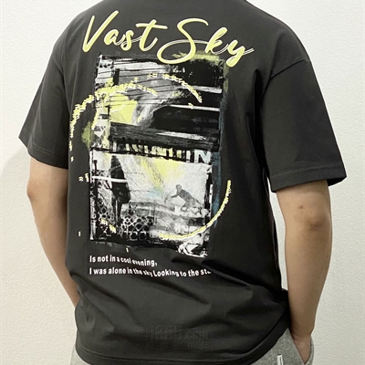 市场上装-T恤-休闲T恤