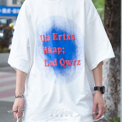 市场上装-T恤-微潮T恤