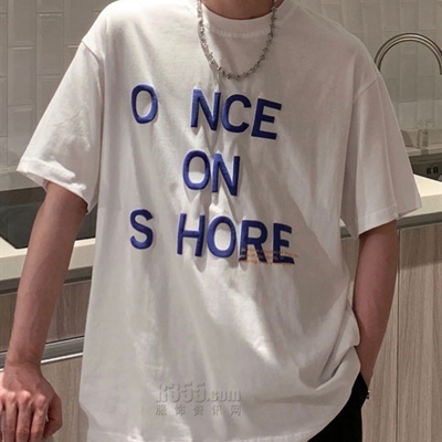 市场上装-T恤-休闲T恤