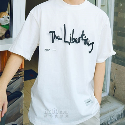 市场上装-T恤-休闲T恤