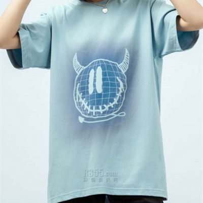 市场上装-T恤-微潮T恤