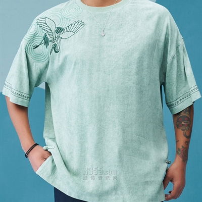 市场上装-T恤-休闲T恤