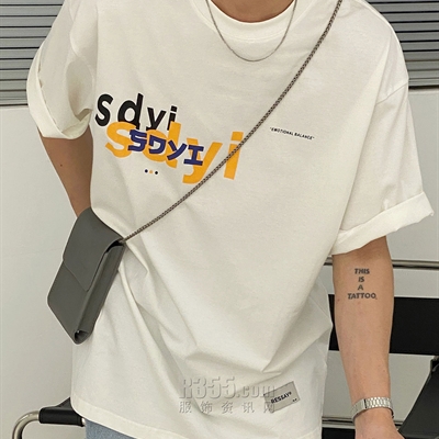 市场上装-T恤-休闲T恤