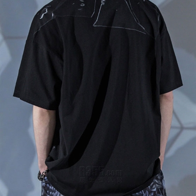 市场上装-T恤-微潮T恤