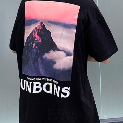 市场上装-T恤-微潮T恤