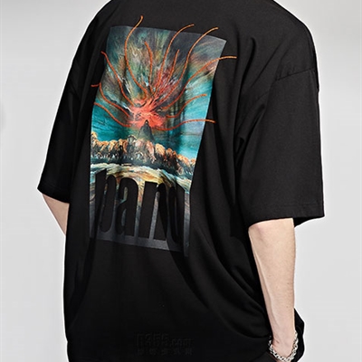 市场上装-T恤-休闲T恤