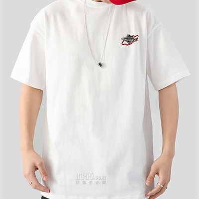 市场上装-T恤-休闲T恤