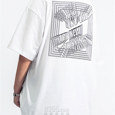 市场上装-T恤-休闲T恤