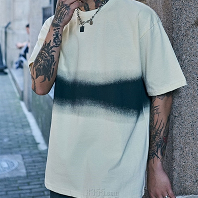 市场上装-T恤-休闲T恤