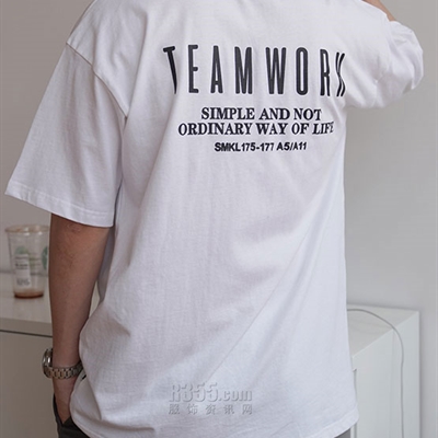 市场上装-T恤-休闲T恤