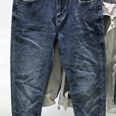 市场男裤-牛仔-休闲牛仔裤