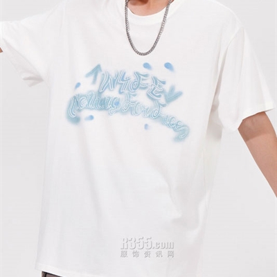 市场上装-T恤-休闲T恤