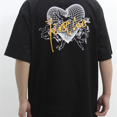 市场上装-T恤-休闲T恤