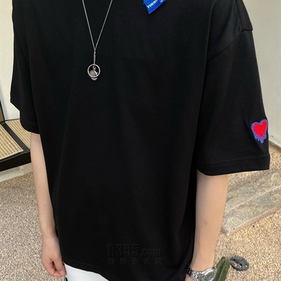 市场上装-T恤-微潮T恤