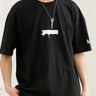 市场上装-T恤-微潮T恤