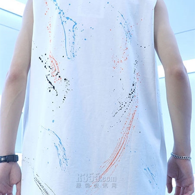 市场上装-T恤-微潮T恤