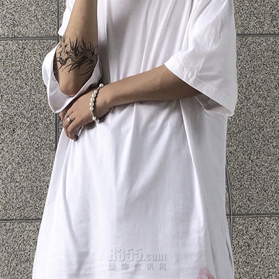 市场上装-T恤-微潮T恤