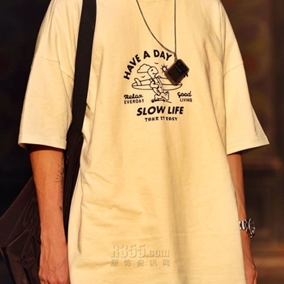 市场上装-T恤-休闲T恤