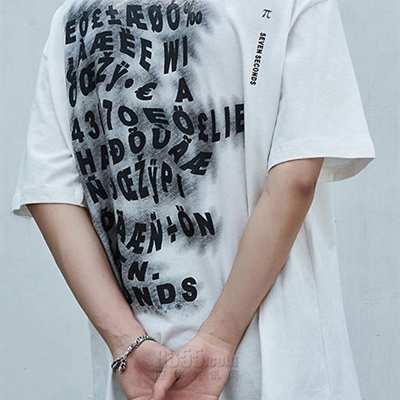 市场上装-T恤-休闲T恤