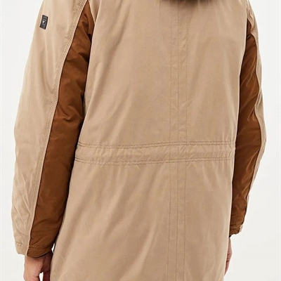 市场上装-棉衣/羽绒服-商务棉服