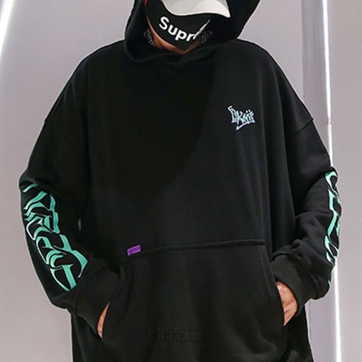 市场上装-卫衣-微潮卫衣