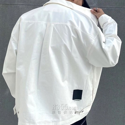 市场上装-夹克-休闲夹克