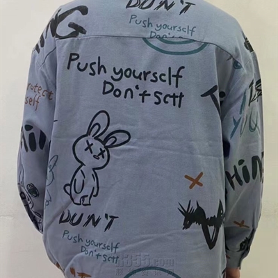 市场上装-衬衫-微潮衬衫