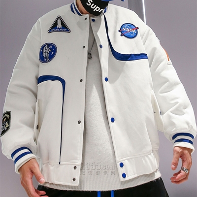 市场上装-夹克-休闲夹克