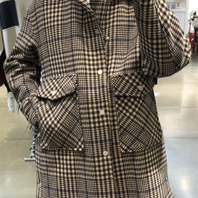 市场上装-中长外套-休闲中长外套