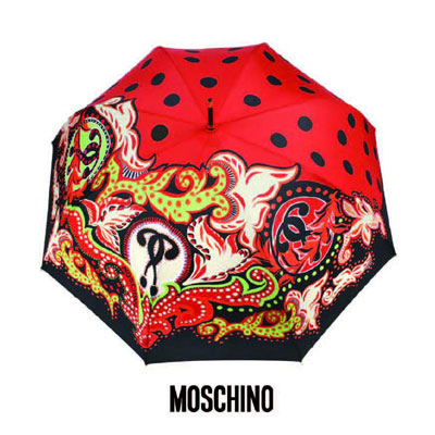 2022春夏_Moschino_雨伞_欧洲大牌资料
