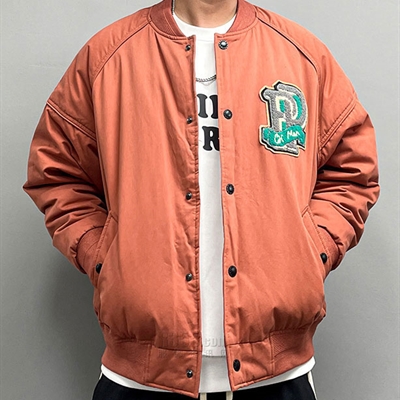 市场上装-夹克-休闲夹克