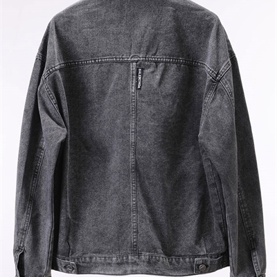 市场上装-夹克-休闲夹克