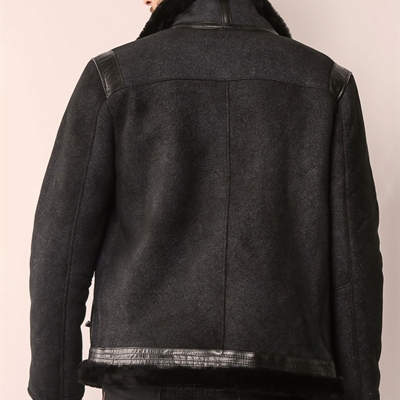 市场上装-皮衣-商务皮衣