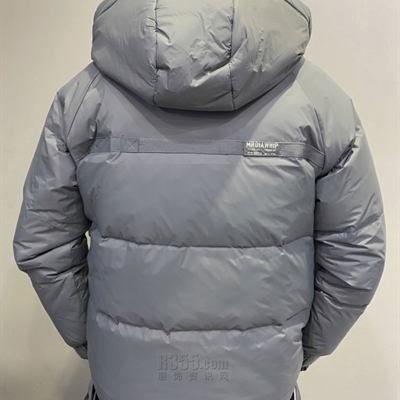 市场上装-棉衣/羽绒服-休闲棉服