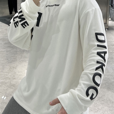 市场上装-卫衣-微潮卫衣